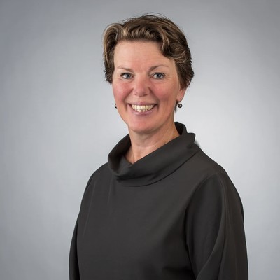 Irene Bunt
